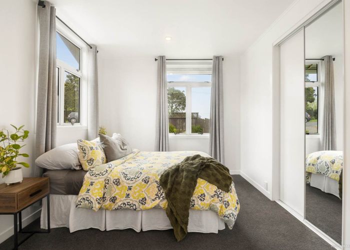  at 114 Sunnyside Road, Sunnyvale, Waitakere City, Auckland