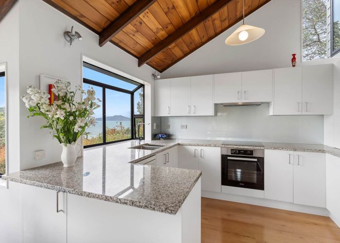  at 1/68 Beach Road, Castor Bay, Auckland