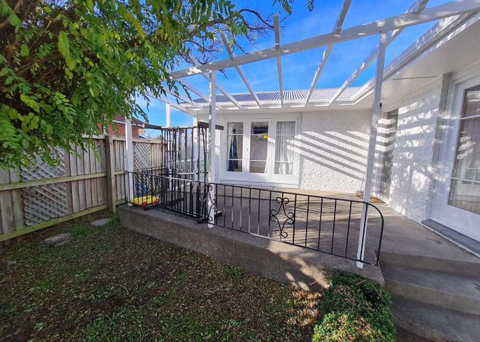  at 186 Avonhead Road, Avonhead, Christchurch City, Canterbury