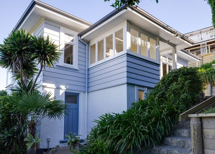  at 4 Harvey Road, Bluff Hill, Napier