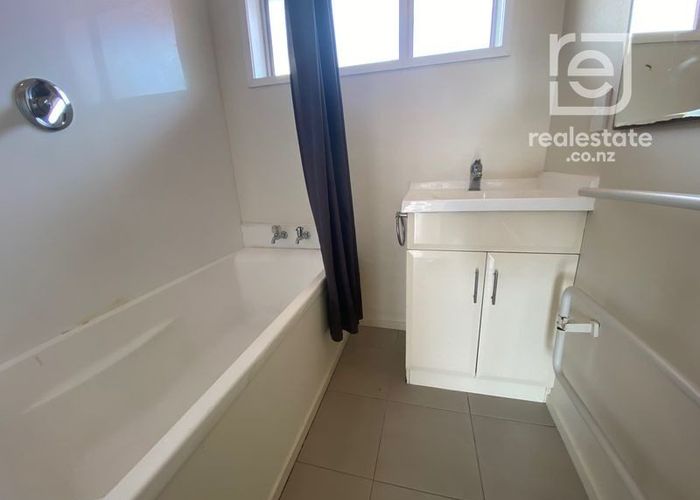  at Sunnyvale, Waitakere City, Auckland