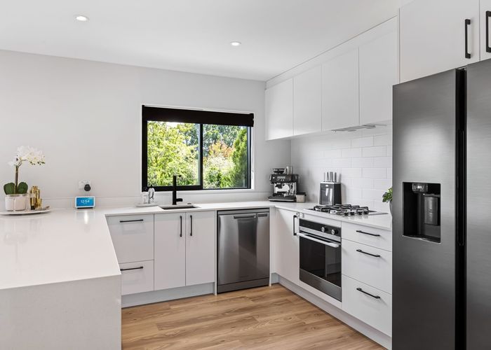  at 10 Alfred Peter Crescent, Warkworth, Warkworth