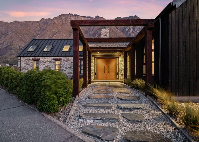  at 40 Cunninghams Drive, Jacks Point, Queenstown-Lakes, Otago