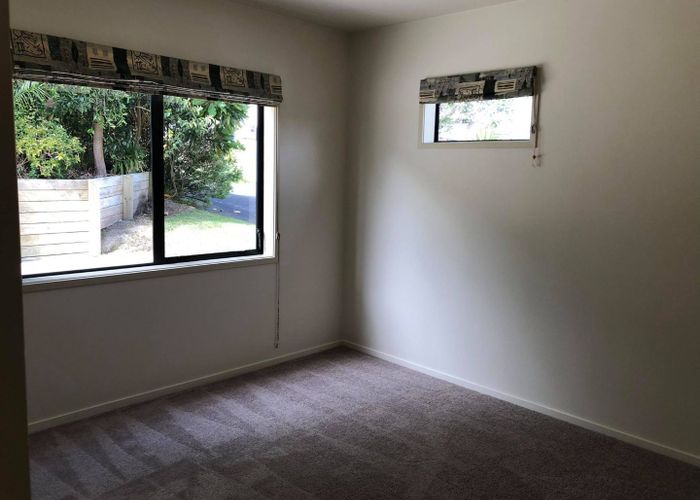  at 2/13 Havelock Avenue, Forrest Hill, North Shore City, Auckland
