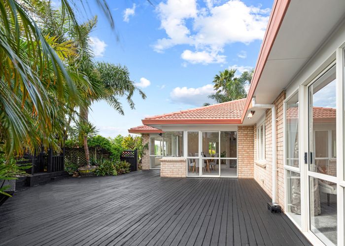  at 5 Pukatea Avenue, Albany, Auckland