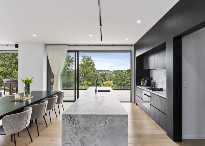  at 326 Flat Bush School Road, Flat Bush, Manukau City, Auckland