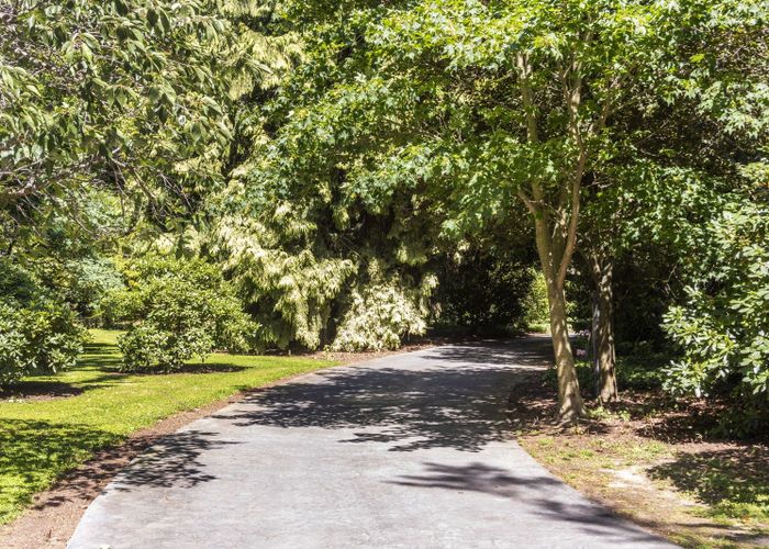  at 212 Beach Road East, Elgin, Ashburton