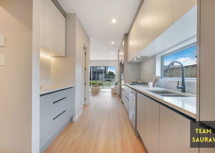  at 21 Yellow Pear Lane, Karaka, Franklin, Auckland
