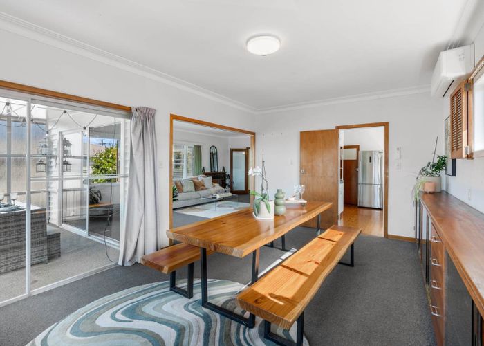  at 97 Sylvan Avenue, Northcote, North Shore City, Auckland