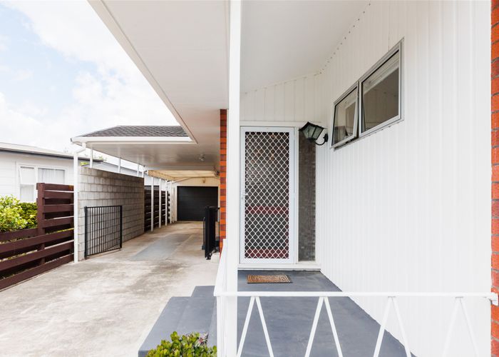  at 20 Westhaven Grove, Takaro, Palmerston North