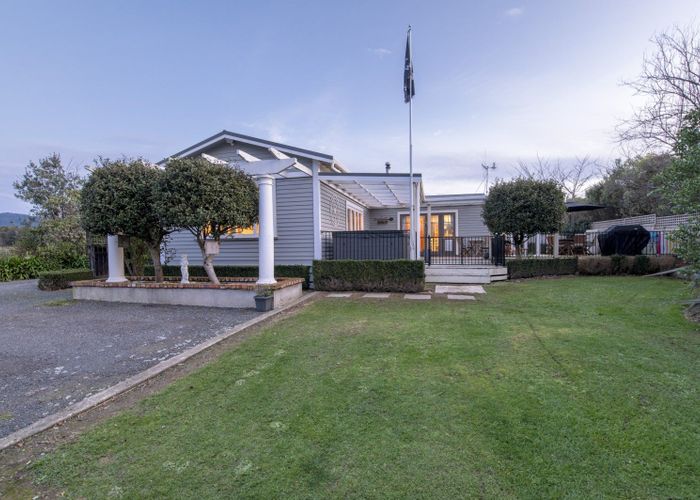  at 1070 Queen Street East, Levin, Levin