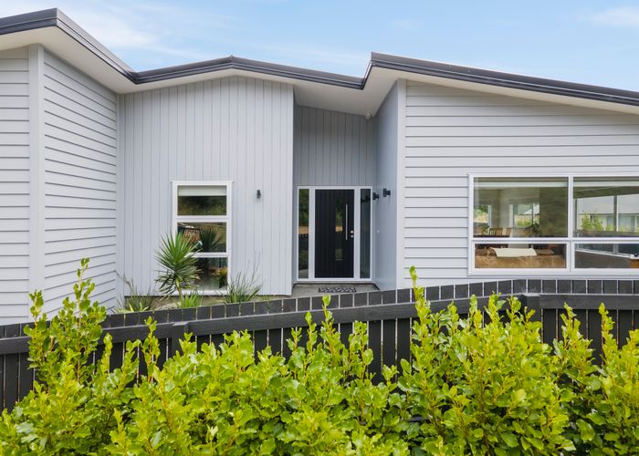  at 16 Prestbury Grove, Churton Park, Wellington