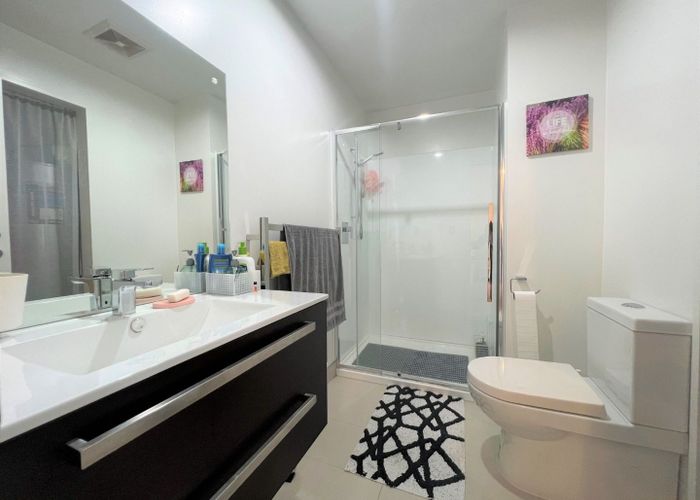  at Flat Bush, Manukau City, Auckland