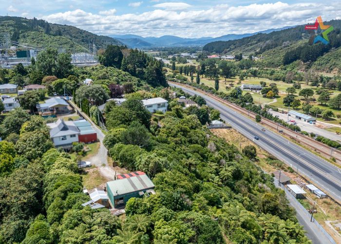  at 16b Hugh Duncan Street, Haywards, Lower Hutt, Wellington