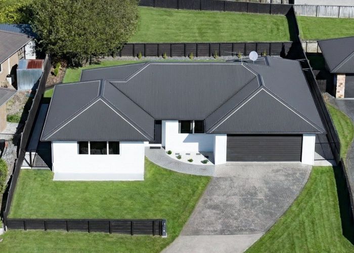  at 6 Raddington Way, Huntington, Hamilton, Waikato