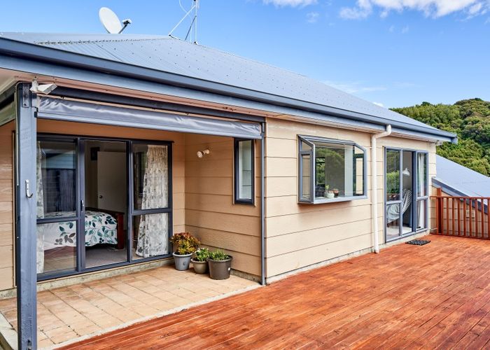  at 57A Albatross Close, Whitby, Porirua
