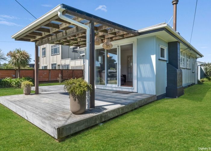  at 86 Rua Avenue, Waitarere Beach, Horowhenua, Manawatu / Whanganui