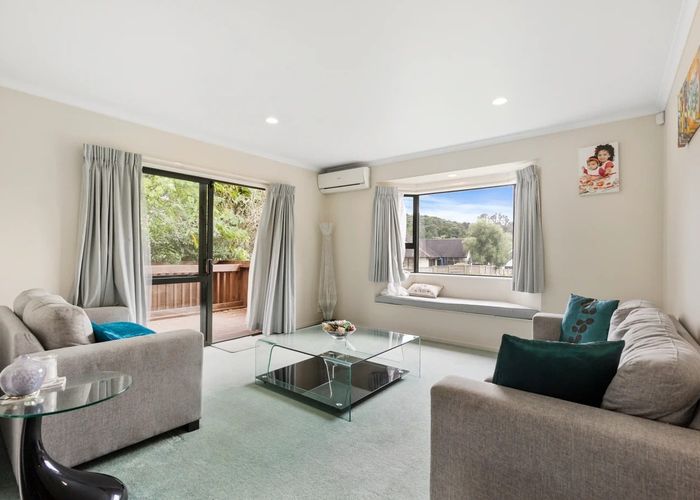  at 320 Hill Road, The Gardens, Auckland