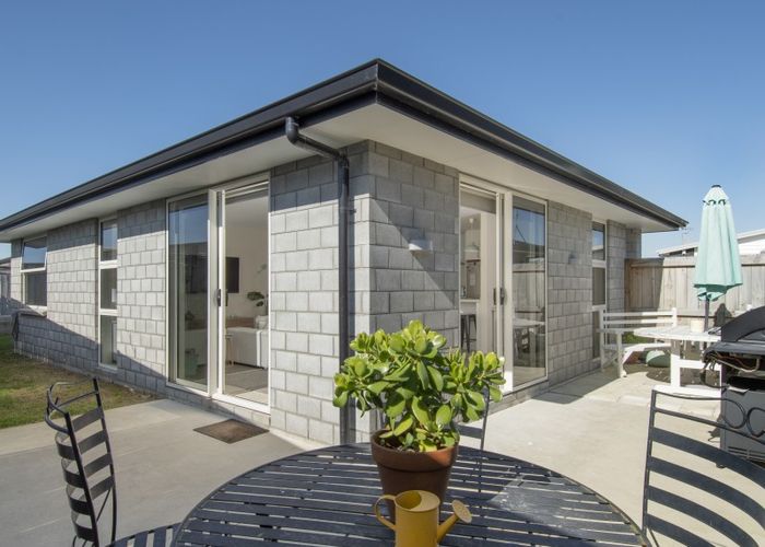  at 9 Westhill Lane, Papamoa Beach, Papamoa