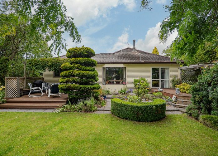  at 9 and 9B Owens Terrace, Upper Riccarton, Christchurch City, Canterbury