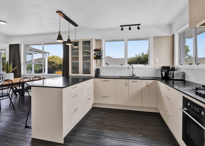  at 5 Longstaff Drive, Bell Block, New Plymouth