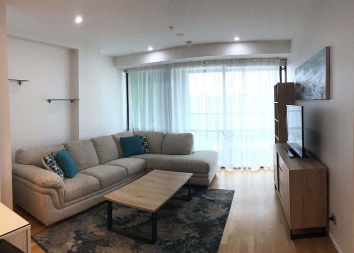  at 608/18 Beach Road, Auckland Central, Auckland