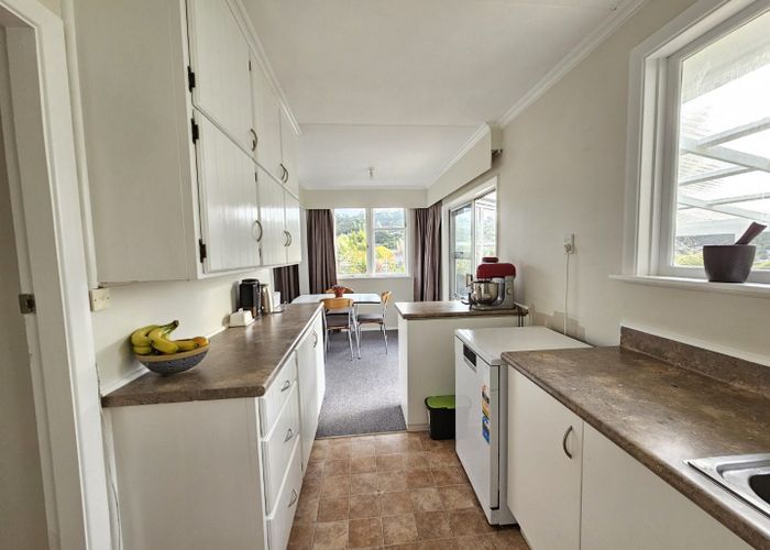  at 11 Morrison Grove, Stokes Valley, Lower Hutt