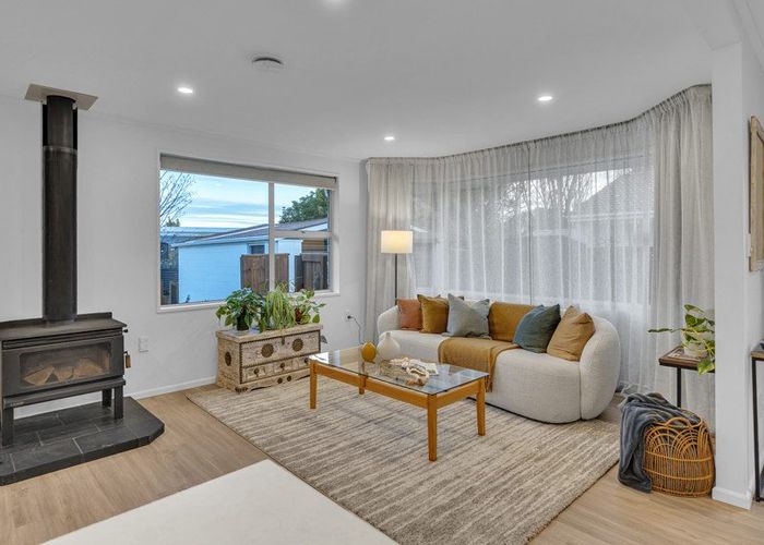  at 9 Charnwood Crescent, Bishopdale, Christchurch City, Canterbury