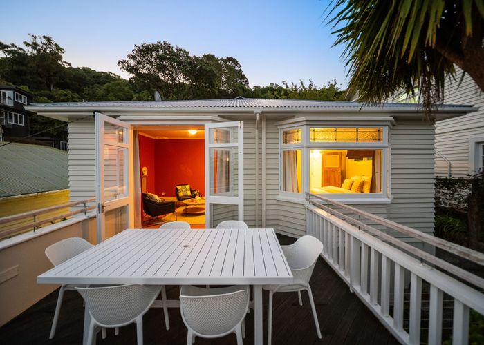  at 82 Mortimer Terrace, Brooklyn, Wellington, Wellington