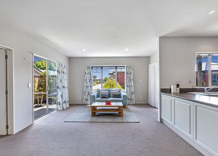  at 21 Streamside Court, Woolston, Christchurch