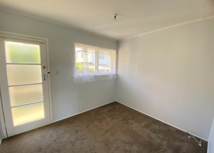  at 2/140 Panama Road, Mount Wellington, Auckland City, Auckland