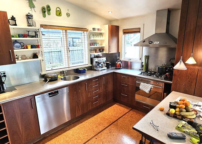  at 43 Hartley Avenue, Strowan, Christchurch