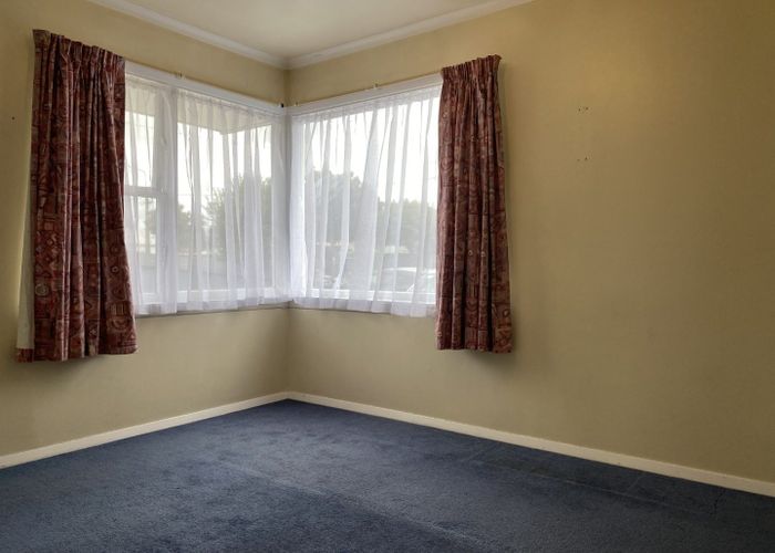  at 1/484 Worcester Street, Linwood, Christchurch City, Canterbury