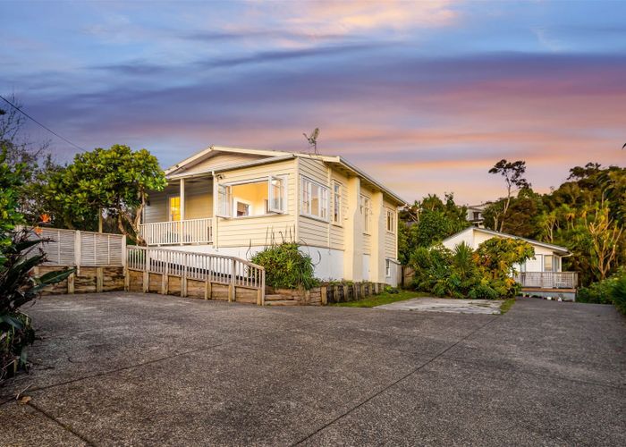  at 6 Marae Road, Greenhithe, Auckland