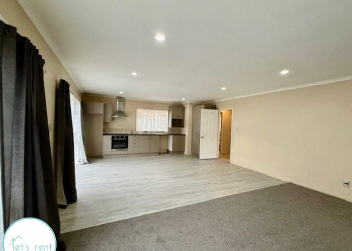  at 9 Maypark Crescent, Flat Bush, Manukau City, Auckland