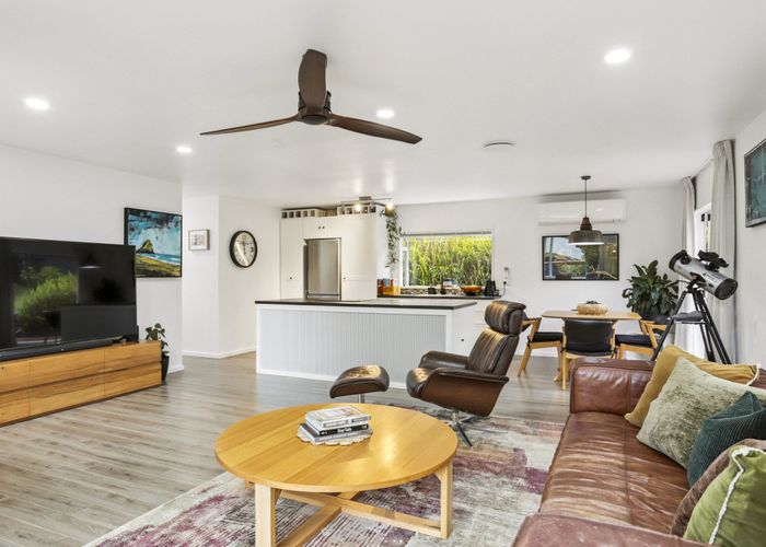  at 87B Woodglen Road, Glen Eden, Waitakere City, Auckland