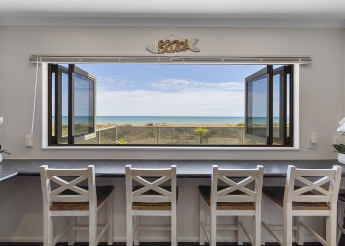  at 9 Mariri Place, Waitarere Beach, Levin