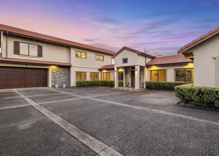  at 12 Veale Road, Frankleigh Park, New Plymouth, Taranaki