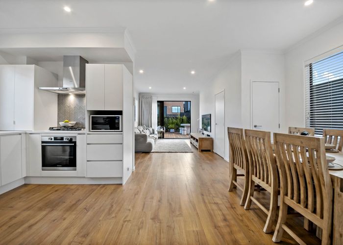  at 33 David Carnegie Road, Hobsonville, Waitakere City, Auckland