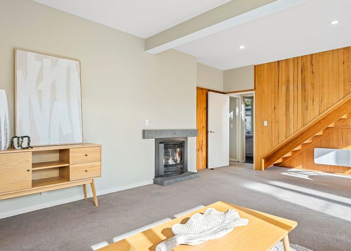  at 17 Sumner Street, Spreydon, Christchurch City, Canterbury