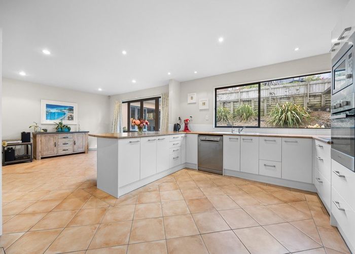  at 51 Hogarth Rise, West Harbour, Waitakere City, Auckland