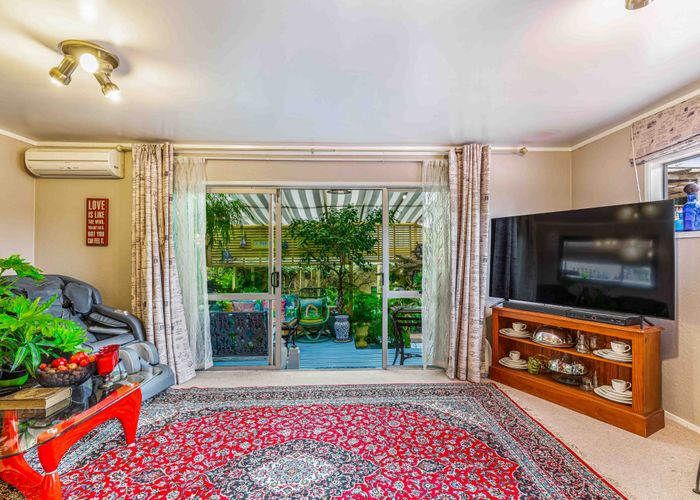  at 1/3A Kirrie Avenue, Te Atatu South, Auckland