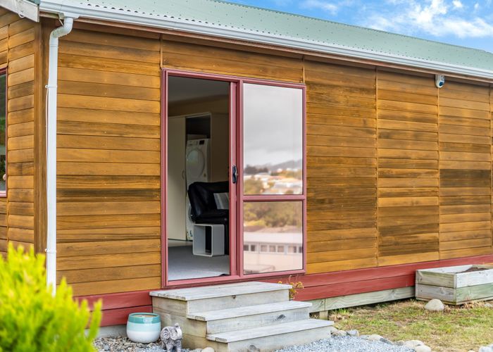  at 26 Omapere Street, Whitby, Porirua, Wellington