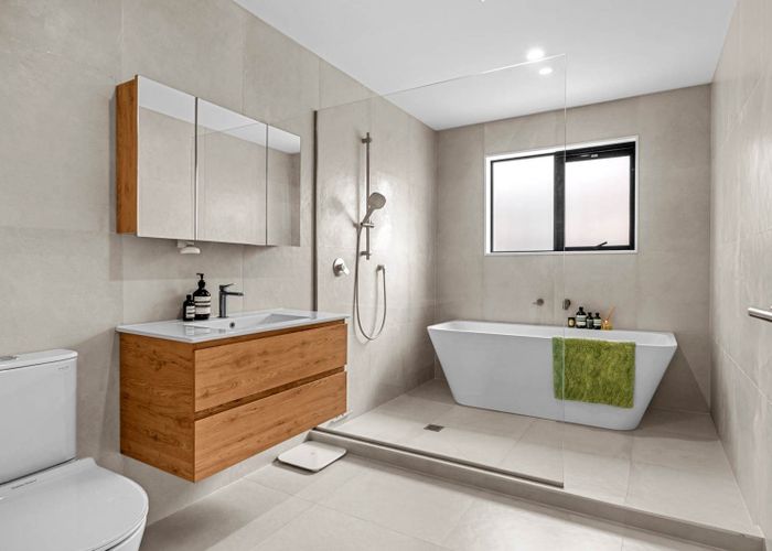  at 68A Monarch Avenue, Hillcrest, North Shore City, Auckland