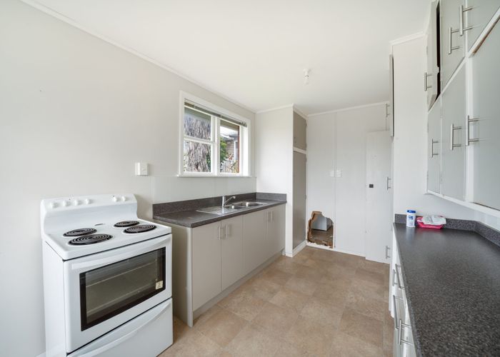  at 2 Hukatai Street, Elsdon, Porirua, Wellington