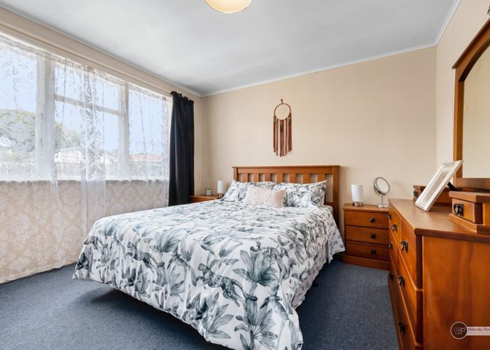  at 2/95 Clouston Park Road, Clouston Park, Upper Hutt