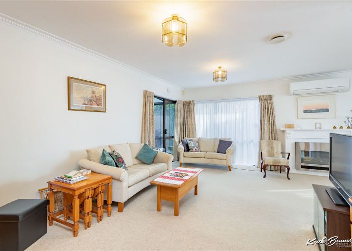  at 2/1 Stellin Street, Boulcott, Lower Hutt