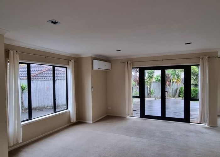  at 6 Friar Close, Flat Bush, Manukau City, Auckland