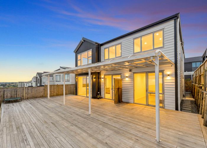  at 4  Hautoa Lane, Flat Bush, Manukau City, Auckland