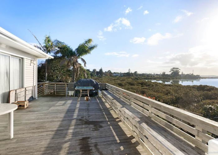  at 22 Cracroft Street, Otahuhu, Auckland